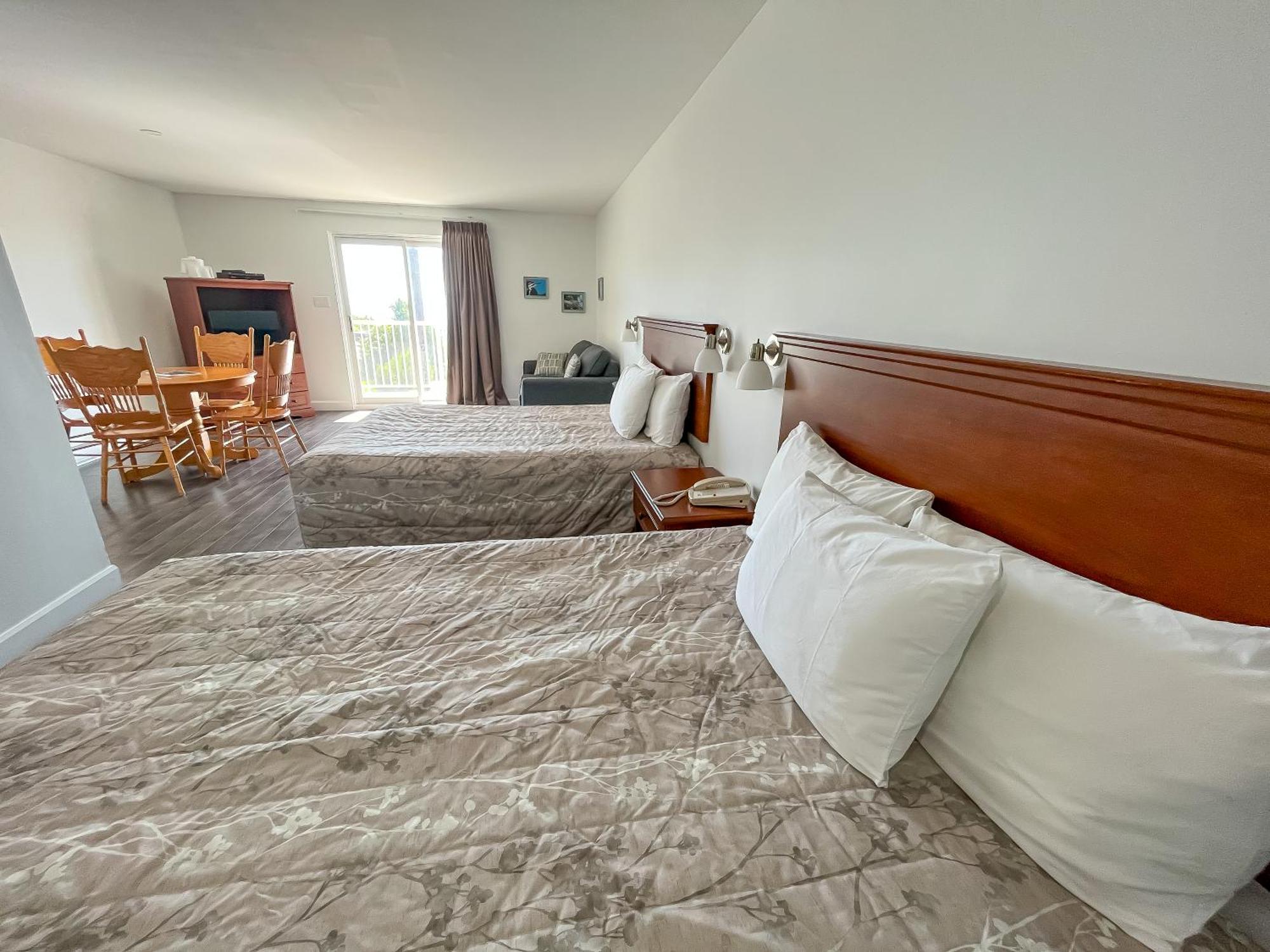 Complexe Hotelier Escoumins Motel
