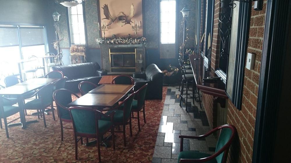 Complexe Hotelier Escoumins Motel 3*